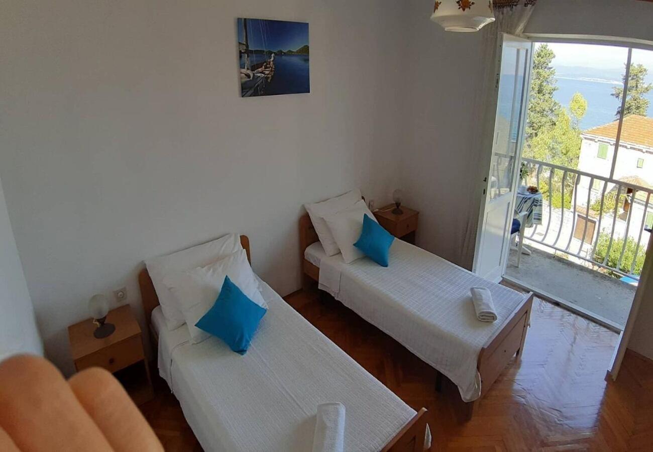 Apartments Mar Сутіван Екстер'єр фото